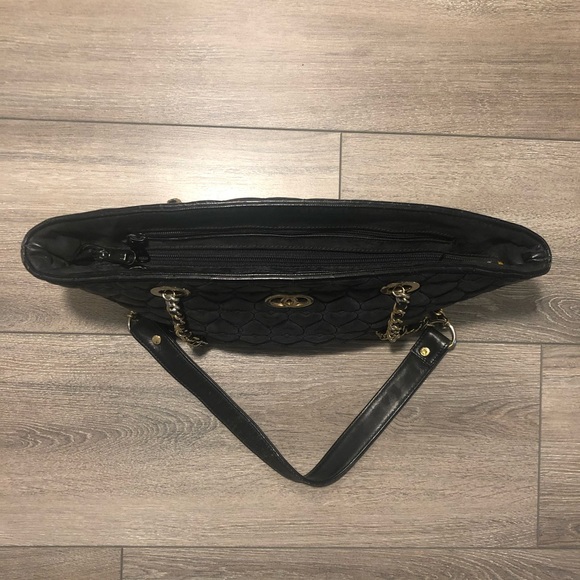 Black quilted shoulder bag - Picture 3 of 4